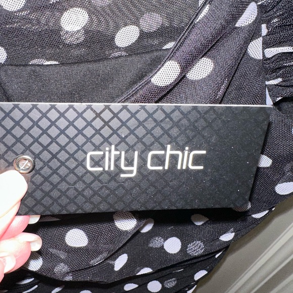 City Chic Ruched black/white polka dot dress plus size US 14 - Picture 6 of 14